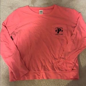 PINK long sleeve crewneck shirt